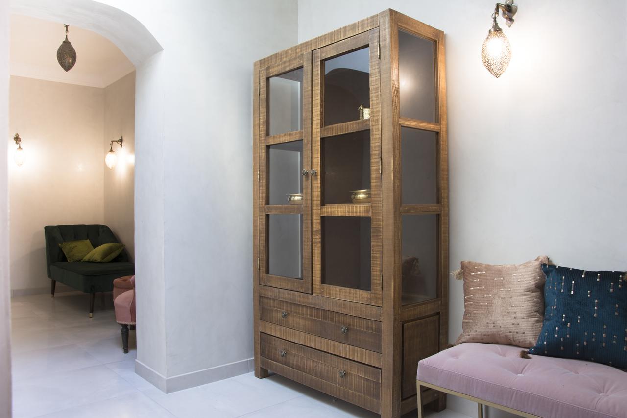 Riad Spa "Les Portes De L'Orient" ตูร์ ภายนอก รูปภาพ