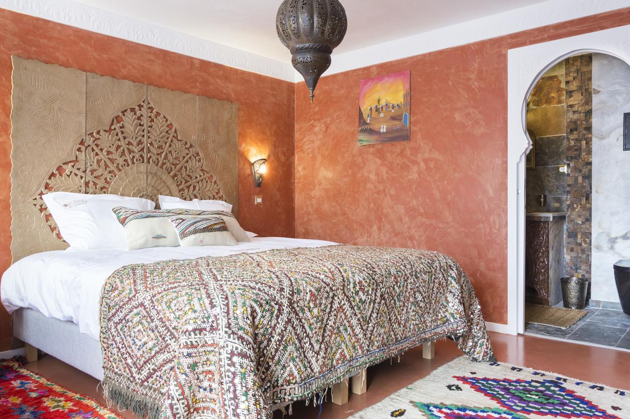 Riad Spa "Les Portes De L'Orient" ตูร์ ภายนอก รูปภาพ
