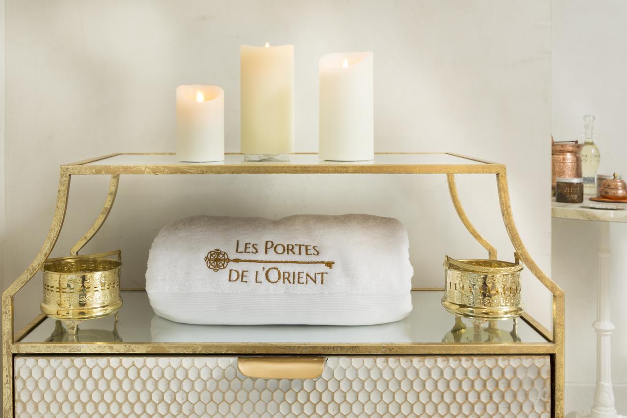 Riad Spa "Les Portes De L'Orient" ตูร์ ภายนอก รูปภาพ